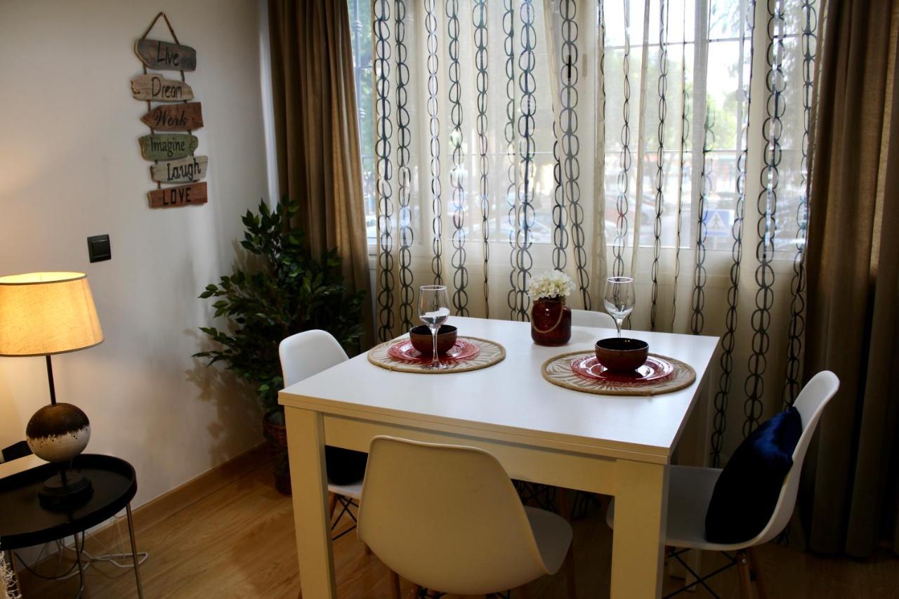 Wish Suite Gran Plaza De Sevilla Buitenkant foto