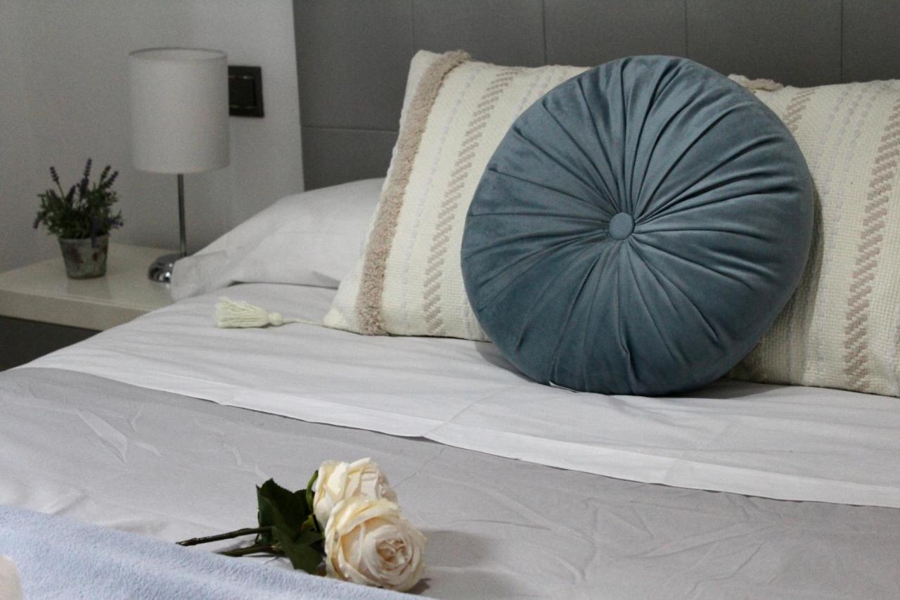Wish Suite Gran Plaza De Sevilla Buitenkant foto