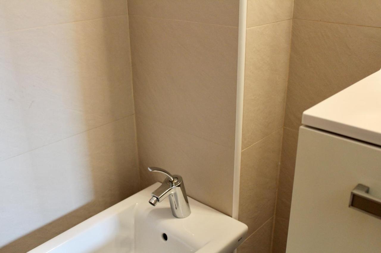 Wish Suite Gran Plaza De Sevilla Buitenkant foto
