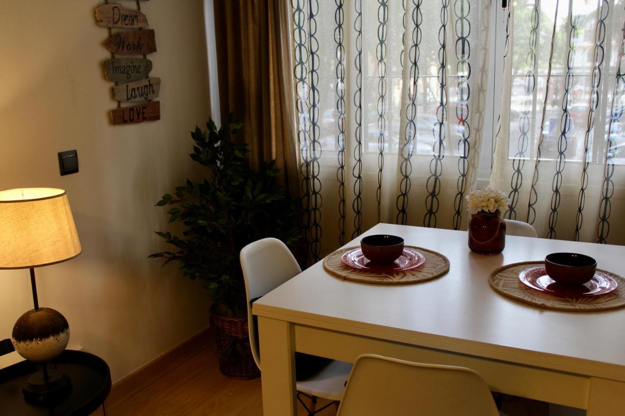 Wish Suite Gran Plaza De Sevilla Buitenkant foto