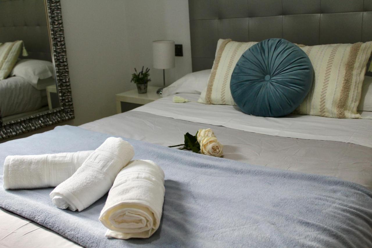 Wish Suite Gran Plaza De Sevilla Buitenkant foto