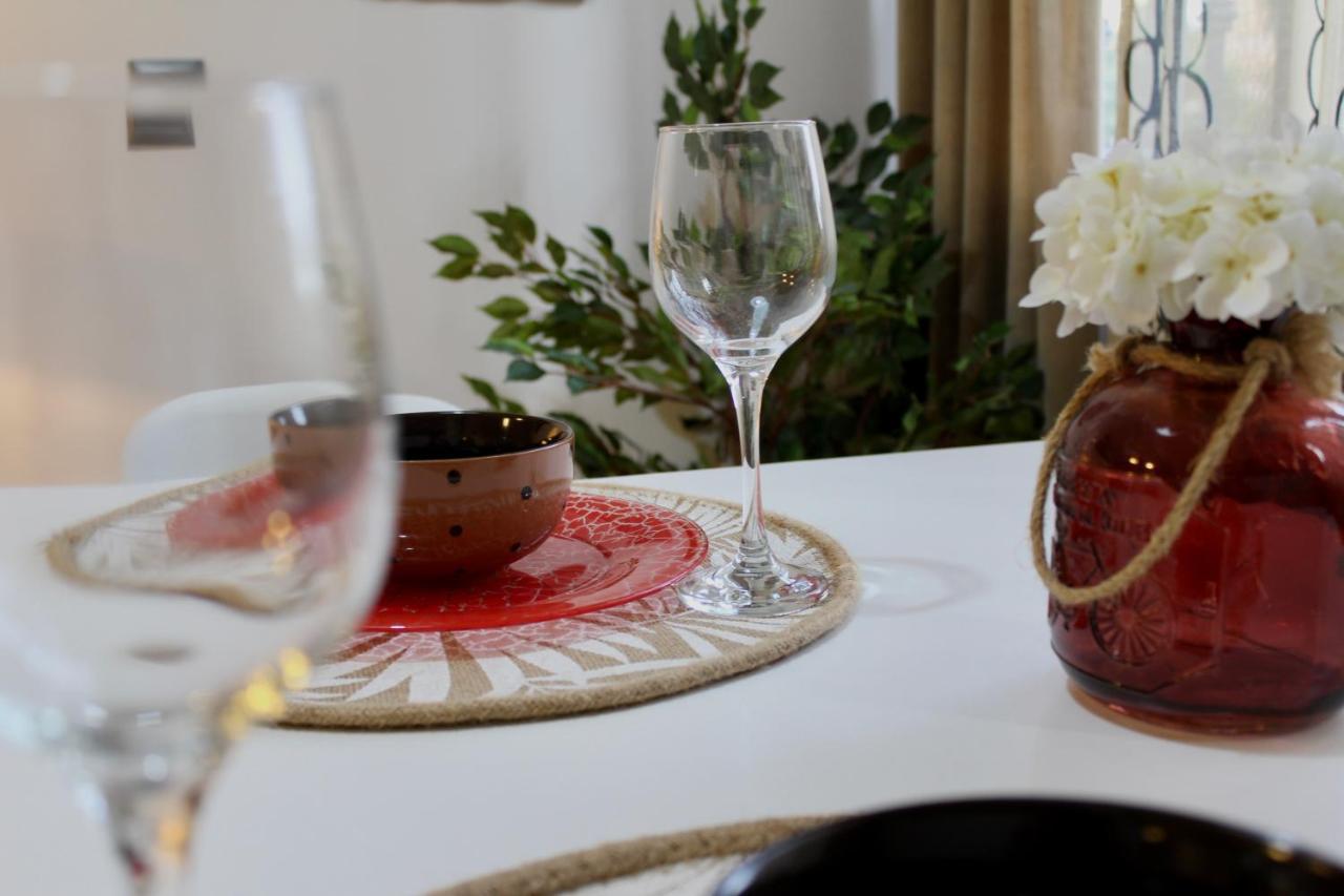 Wish Suite Gran Plaza De Sevilla Buitenkant foto